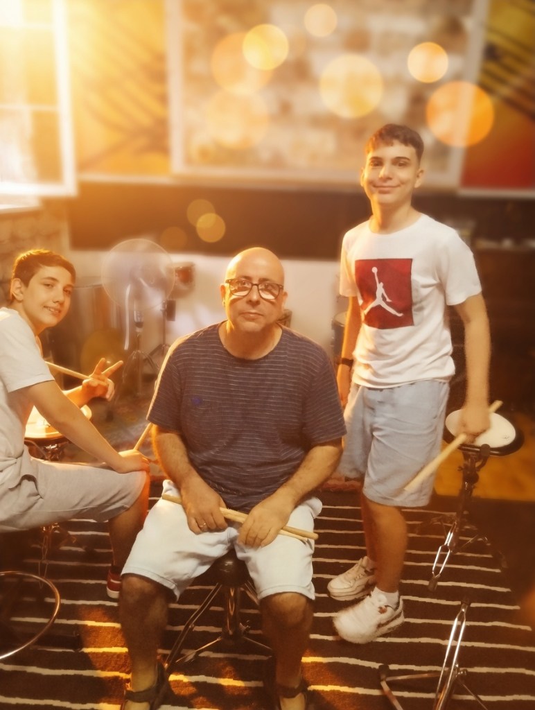 Momenti di apprendimento e divertimento durante il Summer Drum Intensive 2026